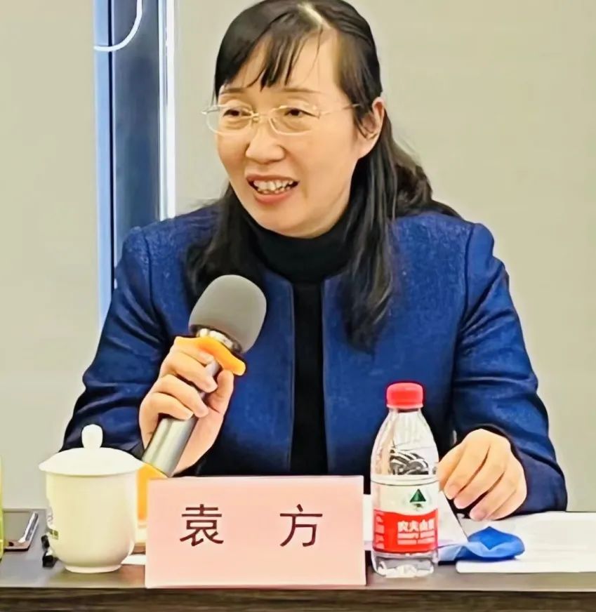 20220317-学校知联会召开“两会归来话两会”座谈会17.jpg